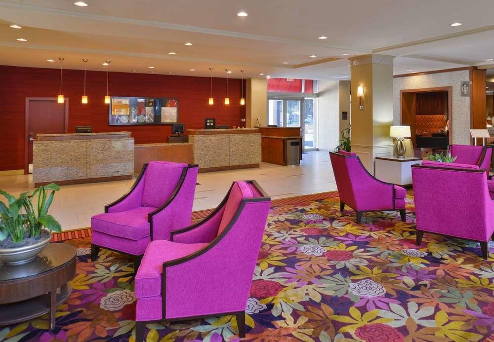 Отель Visalia Marriott At The Convention Center Экстерьер фото