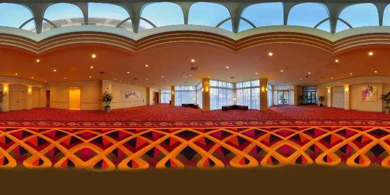 Отель Visalia Marriott At The Convention Center Экстерьер фото